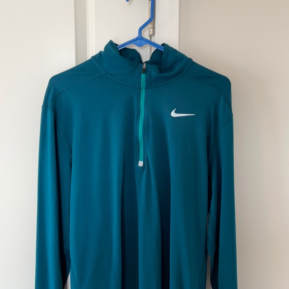 Nike running 1/4 zip